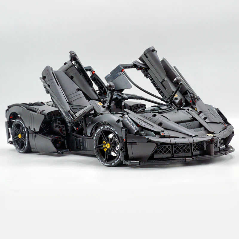 Premium Italian Black Edition Hypercar | 4738PCS