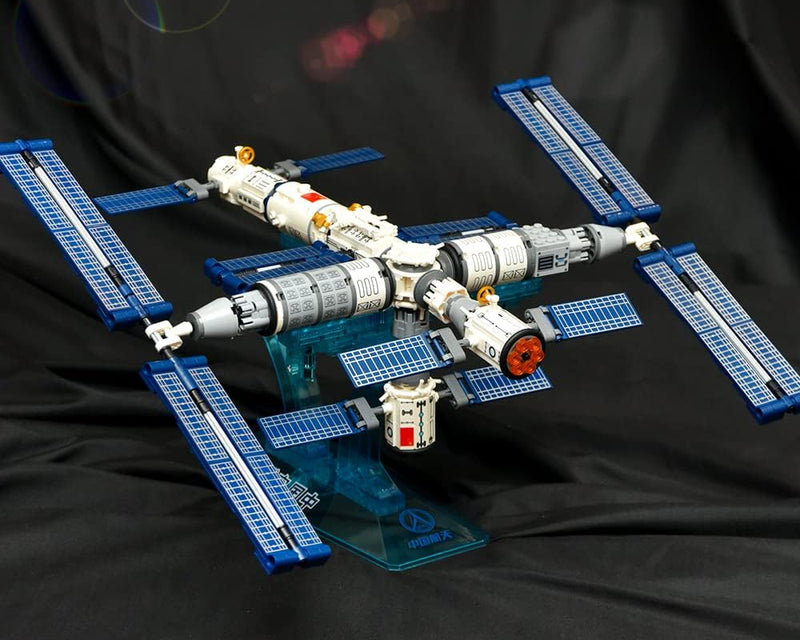 Built to Display