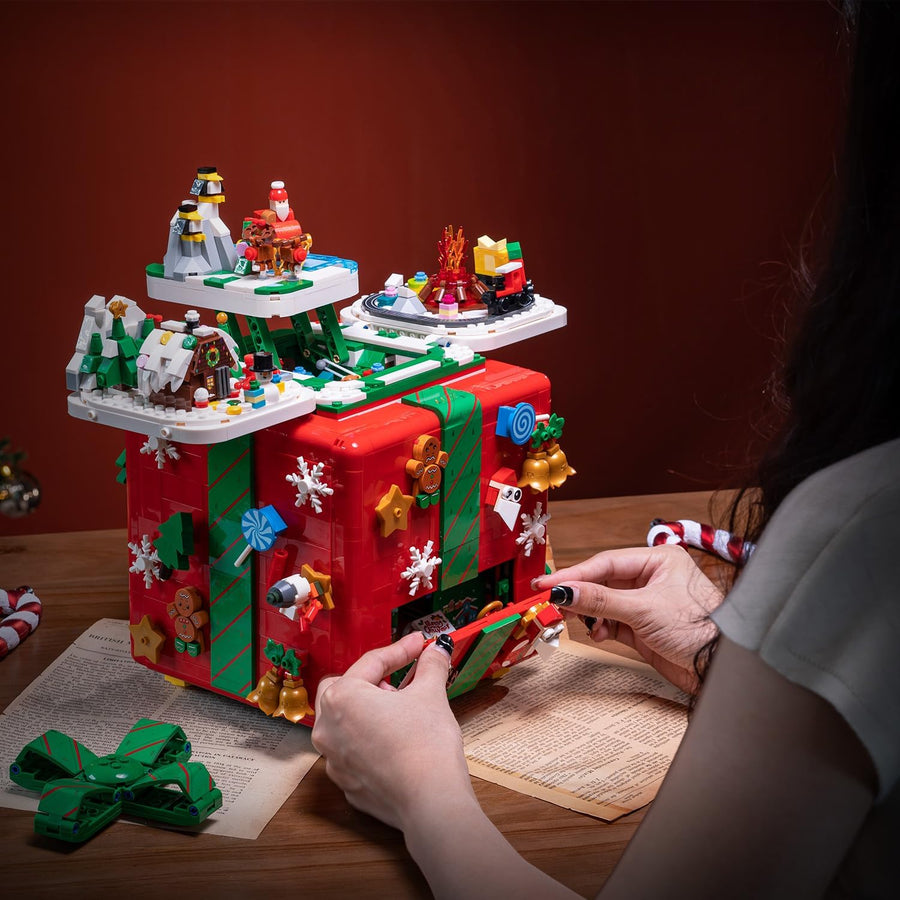 Christmas Treasure Vault 2656PCS